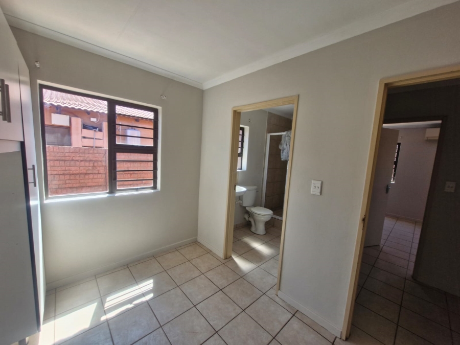 To Let 2 Bedroom Property for Rent in Kathu Northern Cape